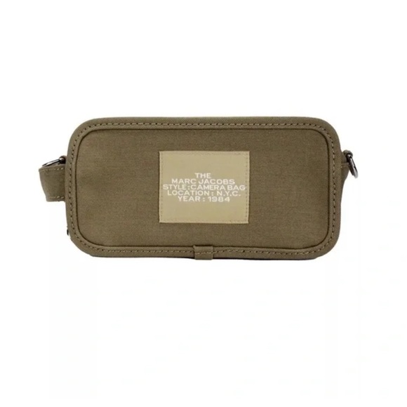 Authentic Marc Jacob’s Cross-Body - Picture 3 of 5